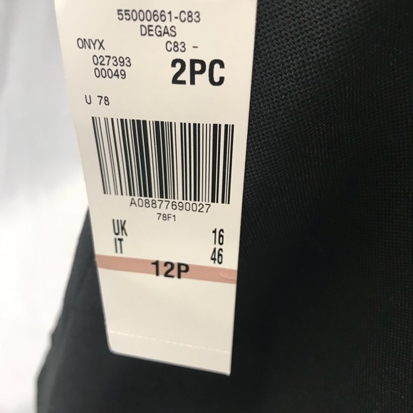 Anne Klein suit - Picture 3 of 3